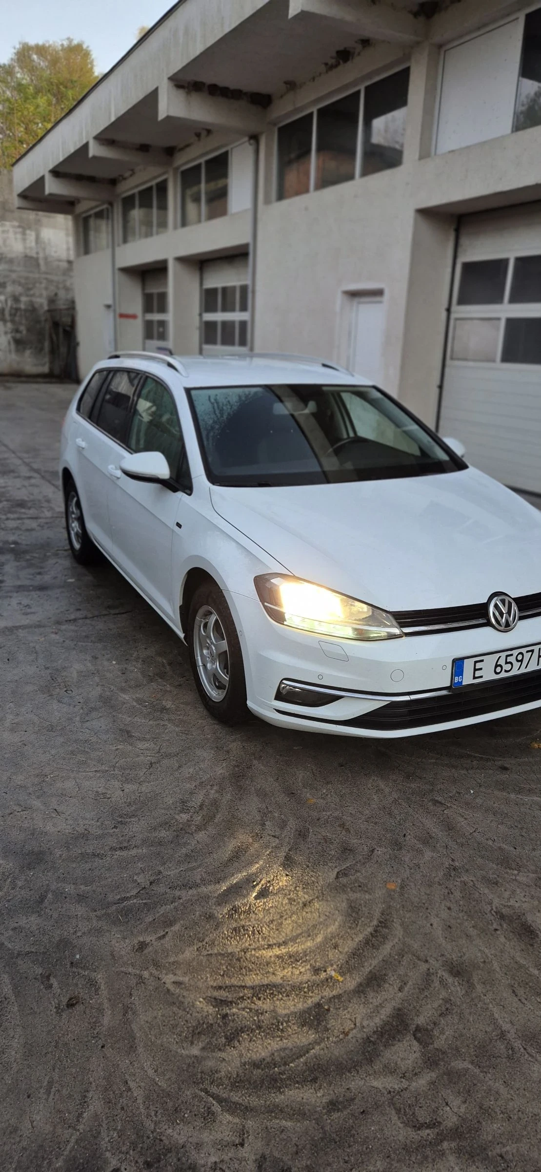 VW Golf 1.6 TDI | Mobile.bg   3
