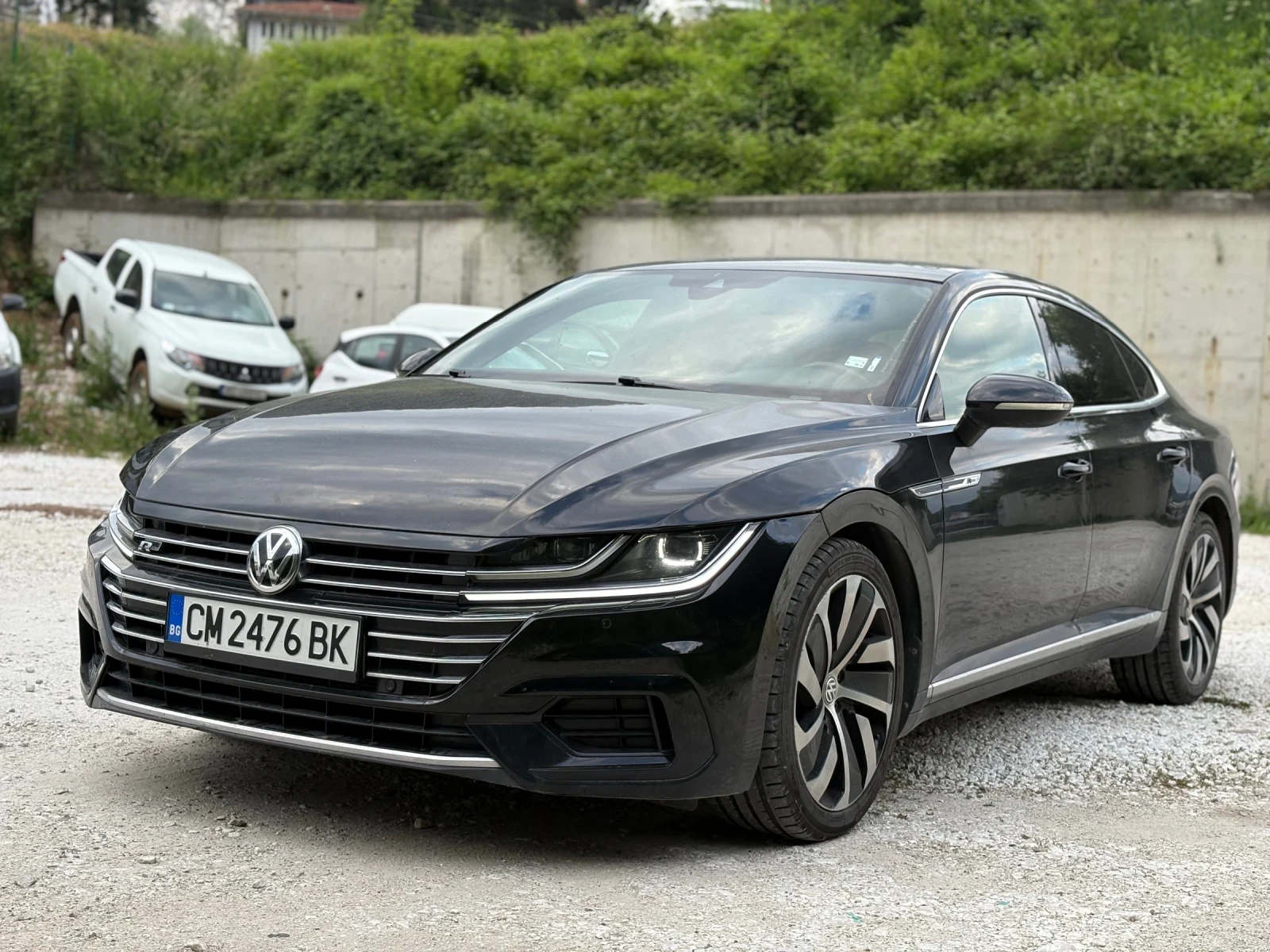 VW Arteon 2.0 TDI* 190кс* R-Line* DSG* Distronik* Kamera* EU - изображение 2