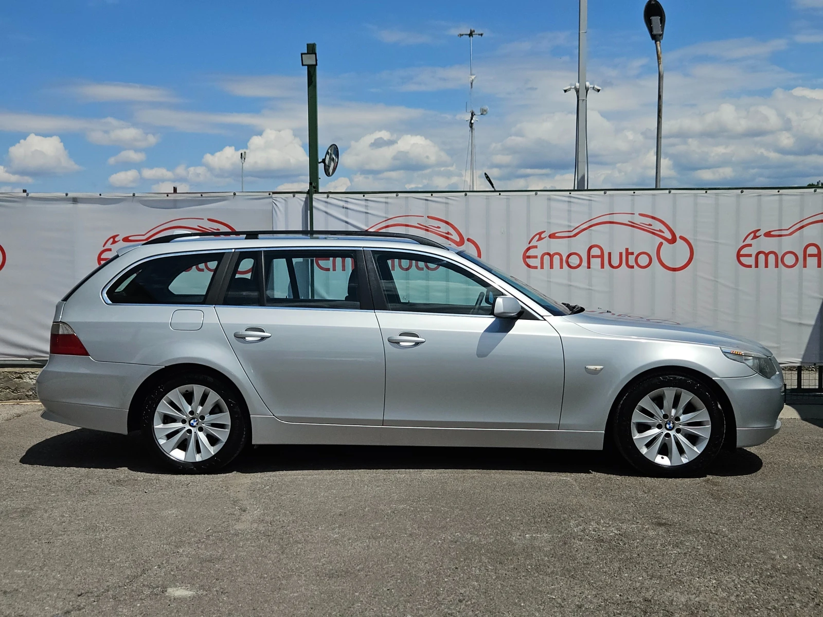 BMW 525 D/177k.c/6ск/ACC/LED/КСЕНОН/БЛУТУТ/EURO 4 - изображение 2