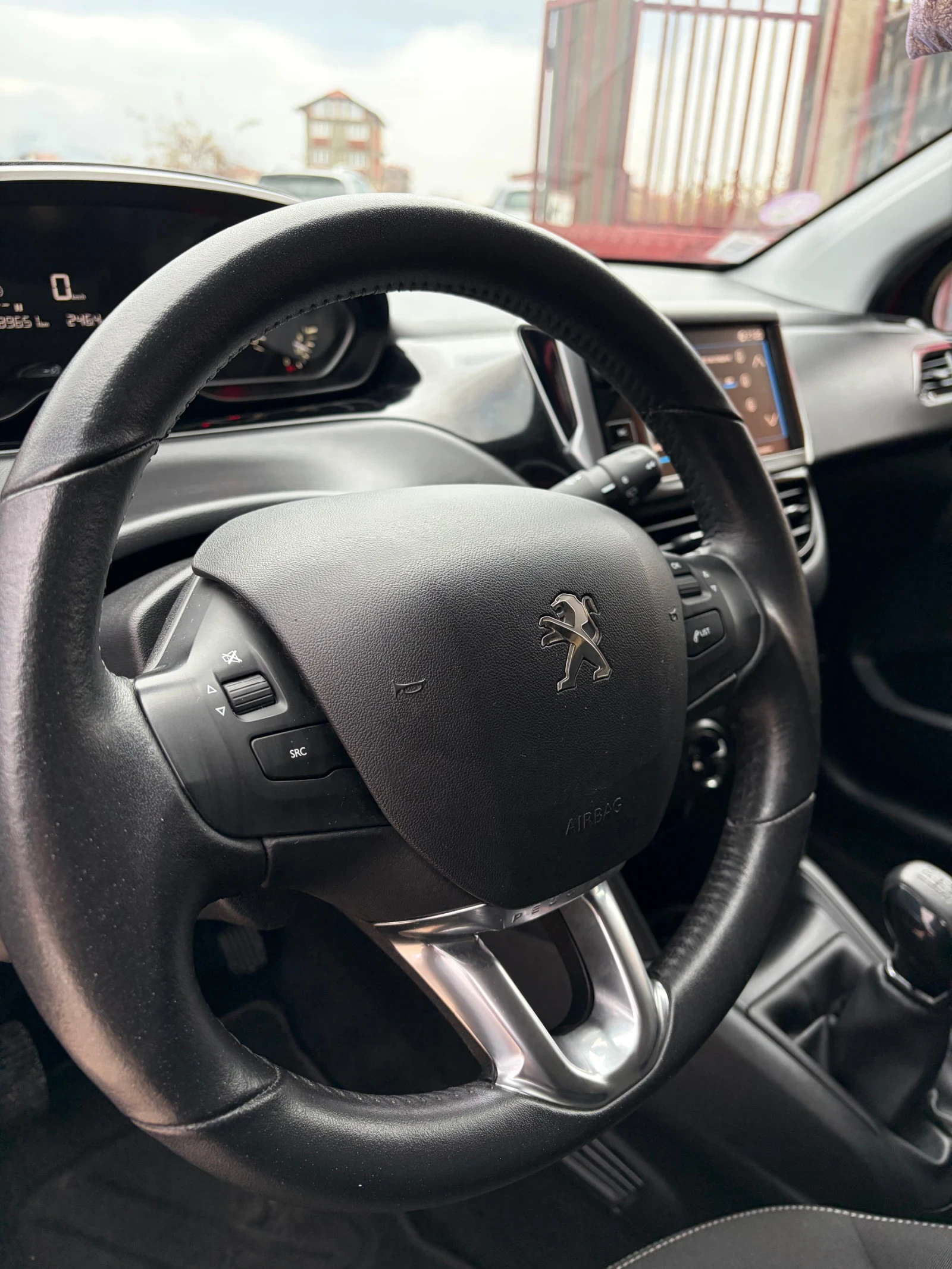 Peugeot 208 1.2  ! | Mobile.bg   13