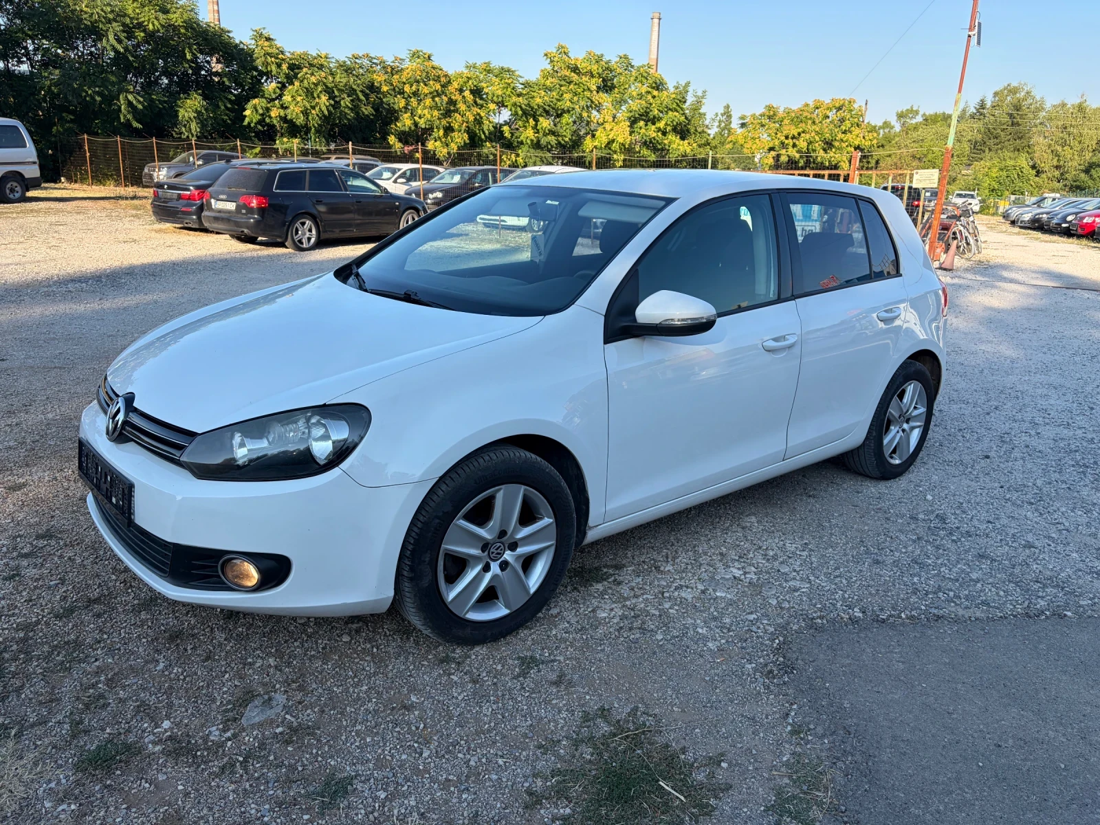 VW Golf, снимка 2 - Автомобили и джипове - 52934111