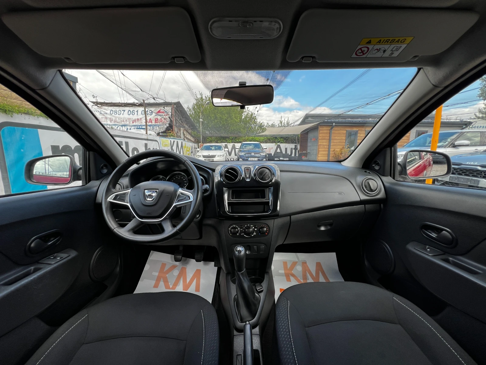 Dacia Sandero 1.0i A/C 81000km./EURO-6, снимка 12 - Автомобили и джипове - 53192047