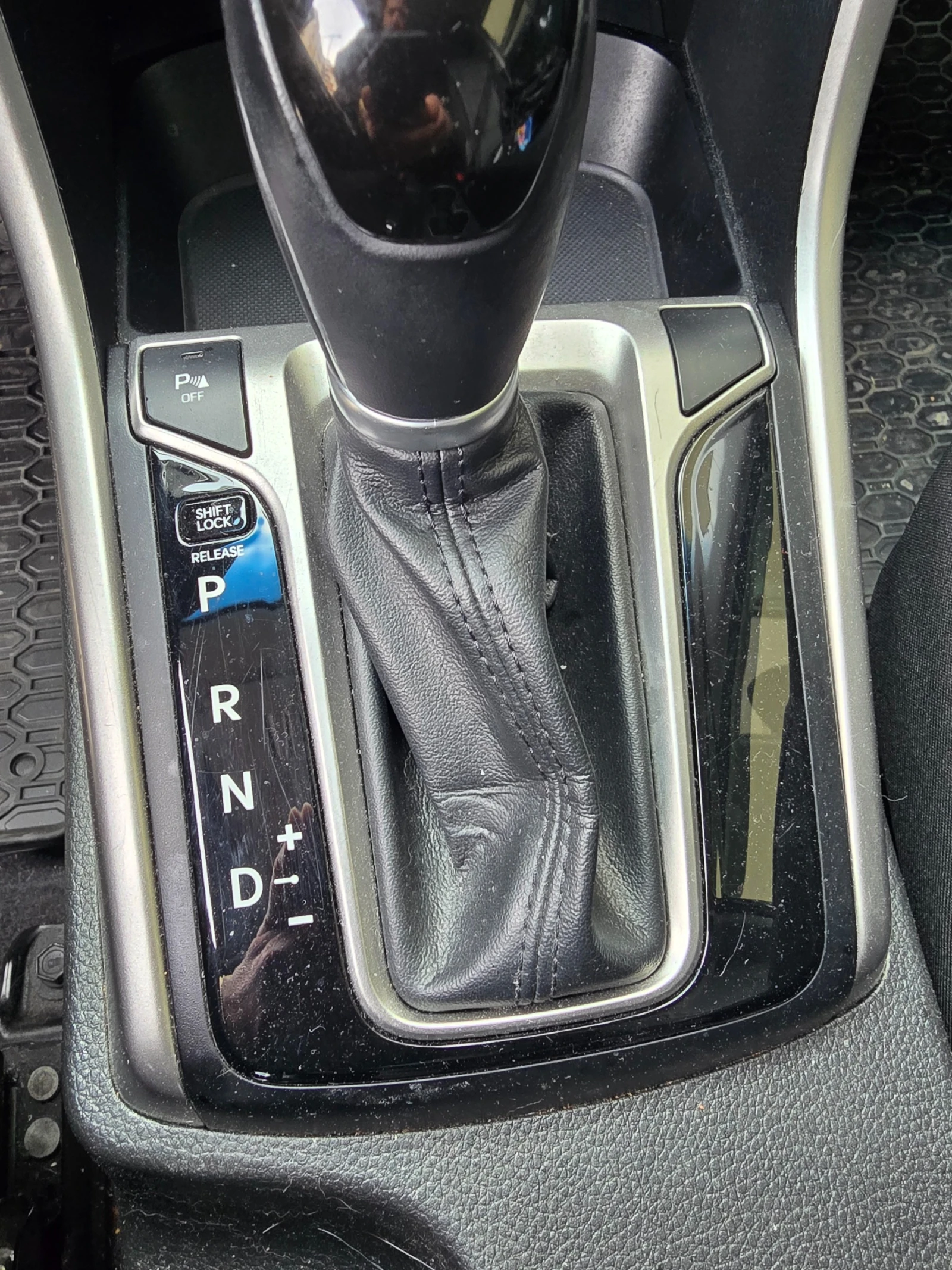 Hyundai I30 1.6i, снимка 12 - Автомобили и джипове - 53740977