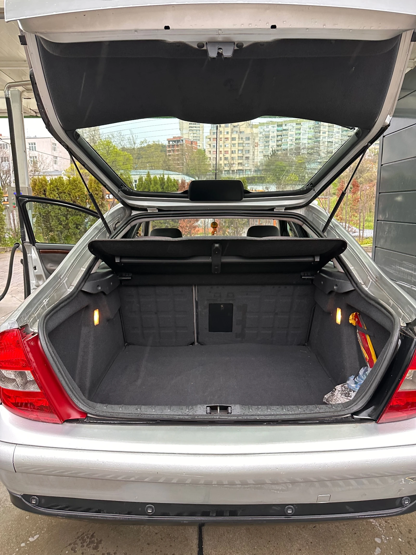 Citroen C5 2.2 HDi 133 к., снимка 10 - Автомобили и джипове - 54323190