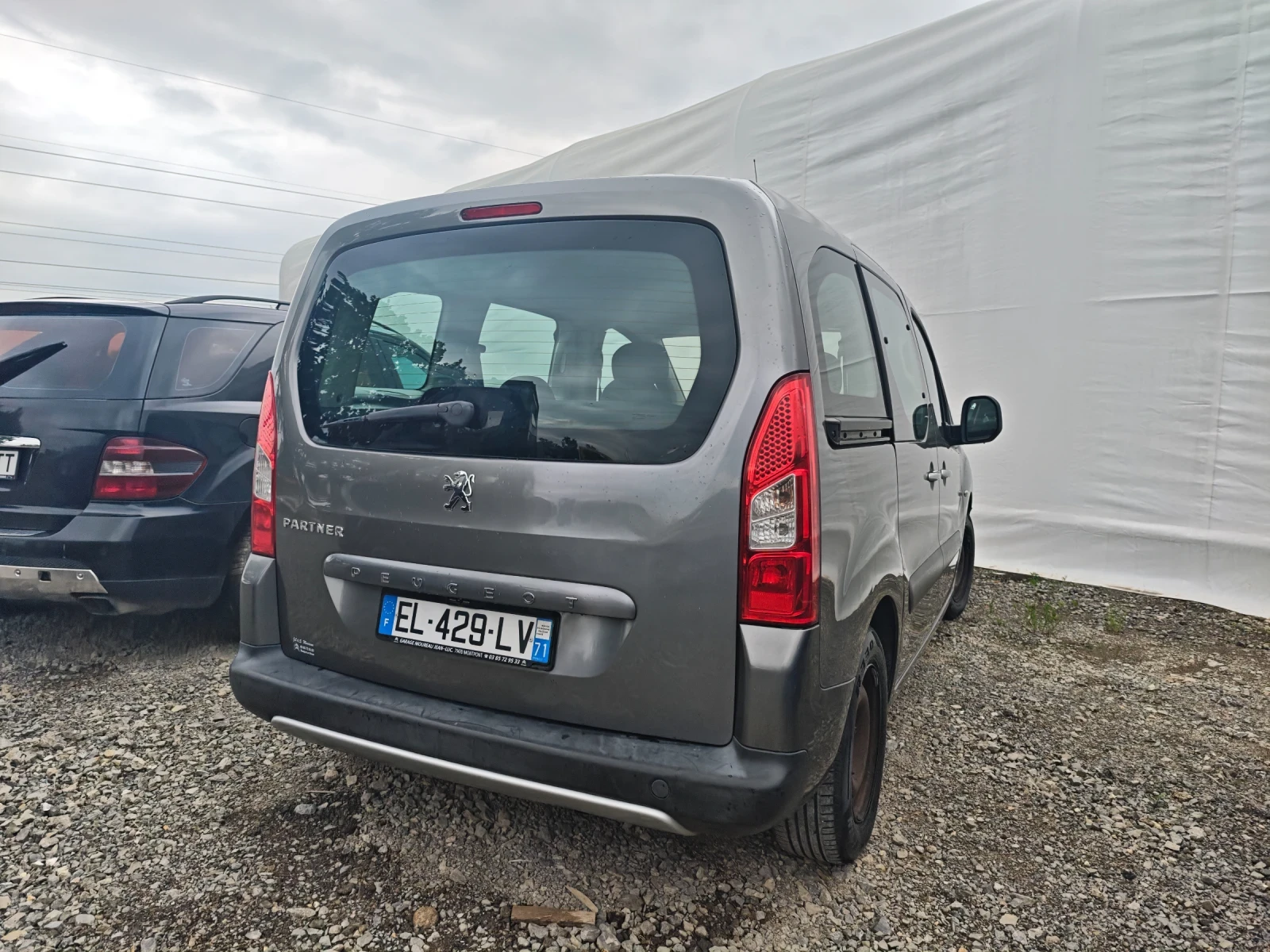 Peugeot Partner 1.6HDI, снимка 4 - Автомобили и джипове - 54639857