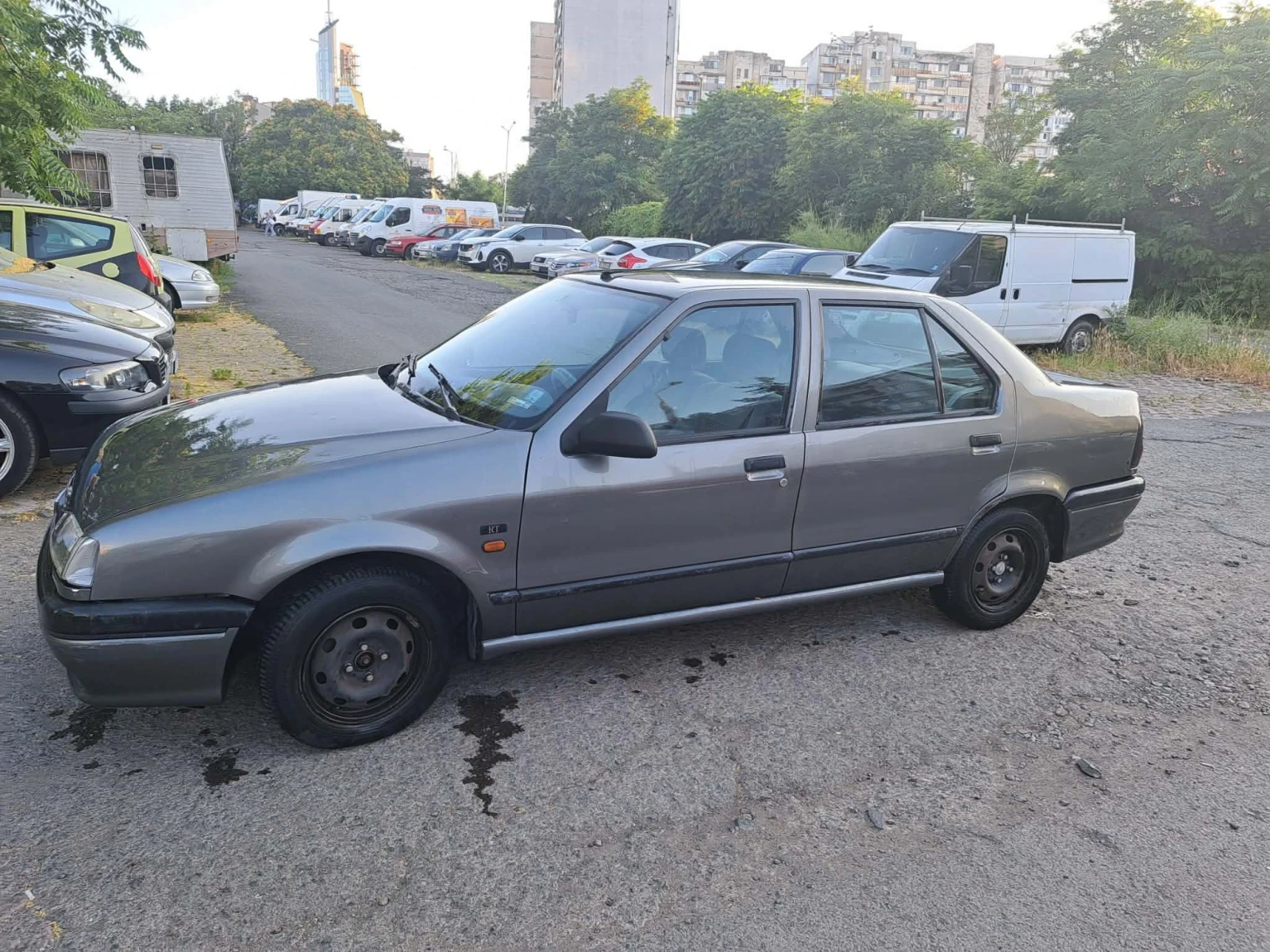 Renault 19 Shamad, снимка 2 - Автомобили и джипове - 54660660