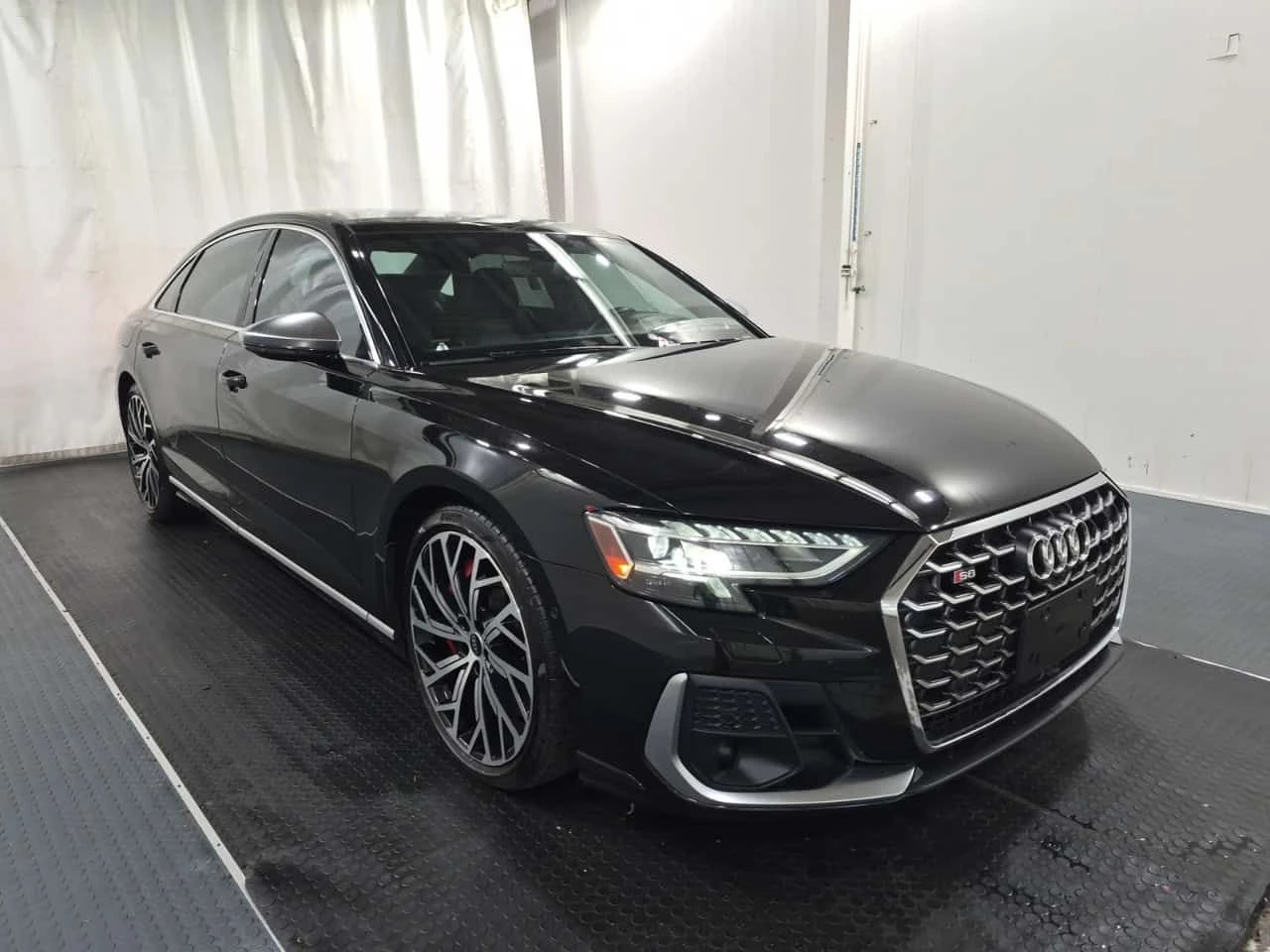 Audi S8 * L * ОТ ПРЕДСТАВИТЕЛСТВО * АВТОКРЕДИТ * , снимка 2 - Автомобили и джипове - 54911477