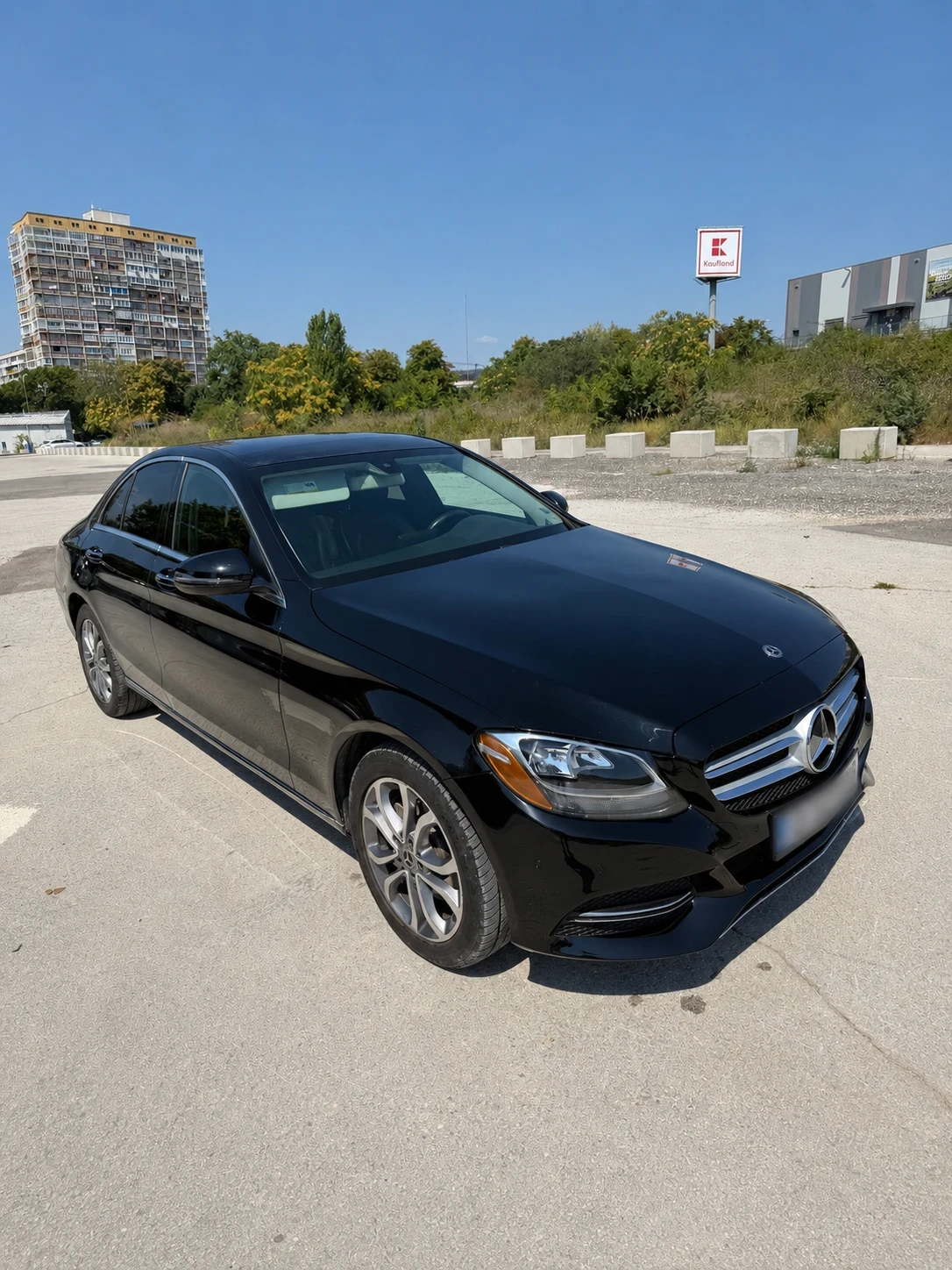 Mercedes-Benz C 300, снимка 7 - Автомобили и джипове - 55920551