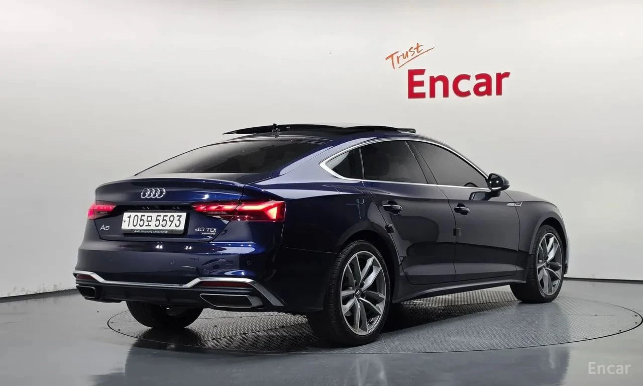 Audi A5 * 40 TDI Quattro Premium Sportback * БЕЗ ПЪРВОНАЧА, снимка 2 - Автомобили и джипове - 56126310