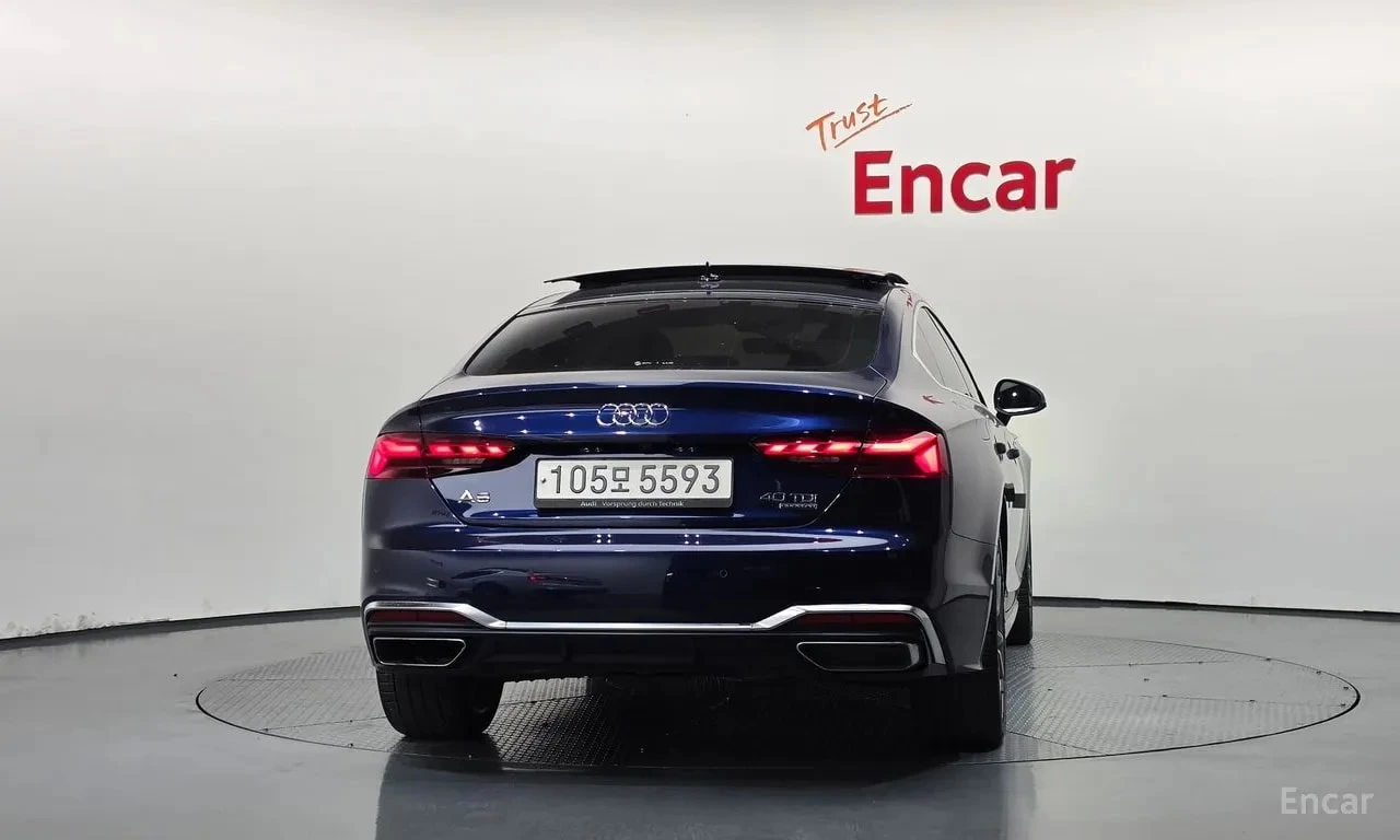 Audi A5 * 40 TDI Quattro Premium Sportback * БЕЗ ПЪРВОНАЧА, снимка 4 - Автомобили и джипове - 56126310
