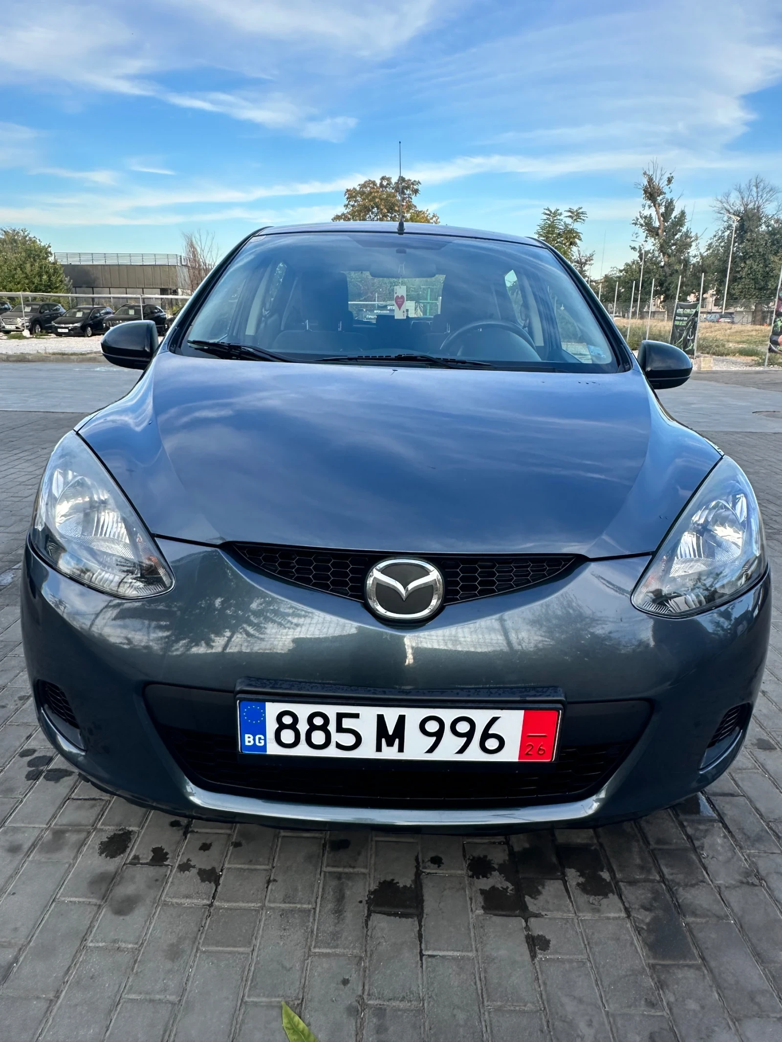 Mazda 2, снимка 7 - Автомобили и джипове - 56343644