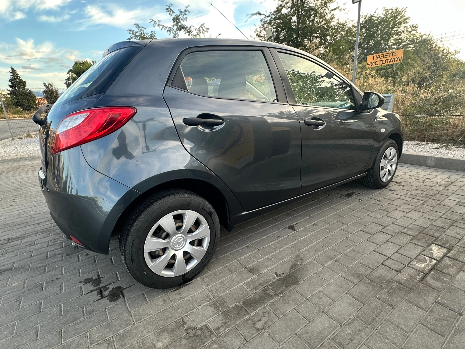 Mazda 2, снимка 4 - Автомобили и джипове - 56343644