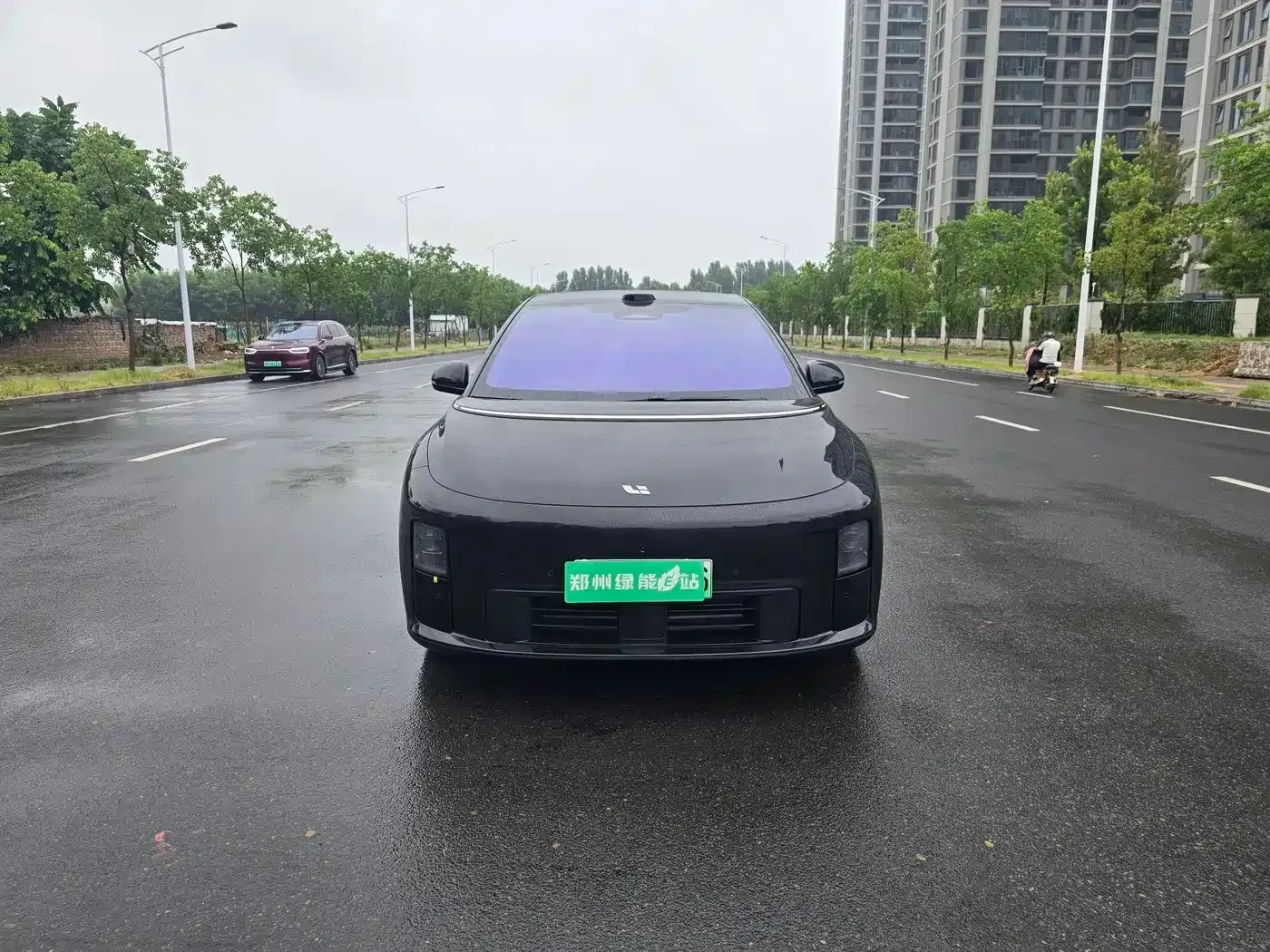 Li Auto i6 4WD STANDARD EDITION, снимка 2 - Автомобили и джипове - 56430627