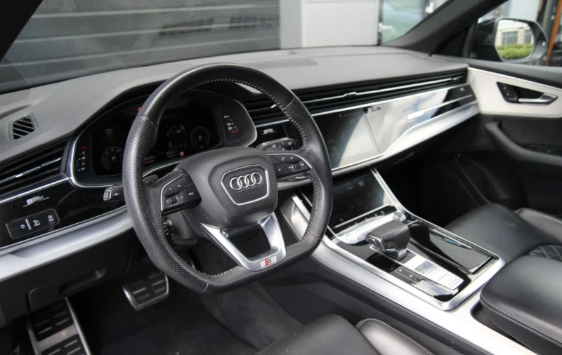 Audi Q8 Q8 50 TDI AUT 2019 3x S-Line панорамен таван, снимка 10 - Автомобили и джипове - 47959246