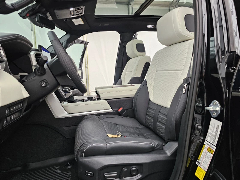 Toyota Sequoia 3.5 HYBRID/CAPSTONE/HEAD UP/PANO/360/JBL/7-МЕСТЕН/, снимка 9 - Автомобили и джипове - 50256984