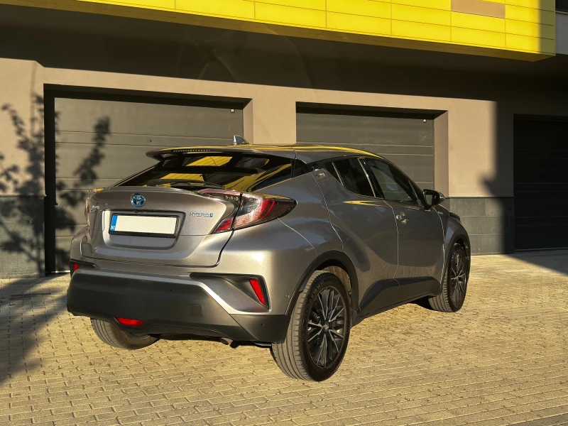Toyota C-HR 1.8 (122 Hp) Hybrid e-CVT, снимка 4 - Автомобили и джипове - 52251837