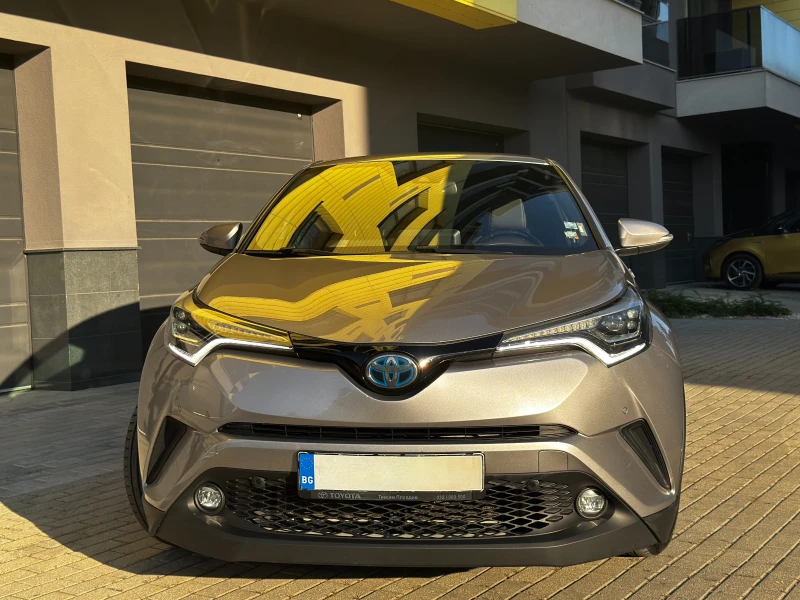 Toyota C-HR 1.8 (122 Hp) Hybrid e-CVT, снимка 2 - Автомобили и джипове - 52251837