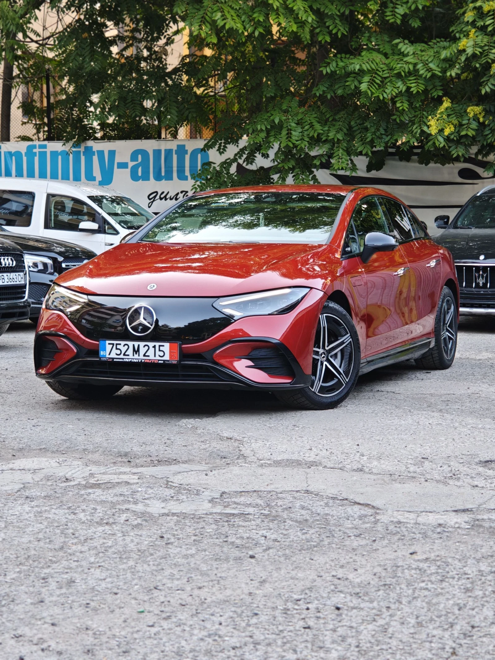 Mercedes-Benz EQE 350+ AMG, АМБИЕНТ, ДИСТРОНИК, 360 КАМЕРИ, ФУЛЛ! , снимка 1