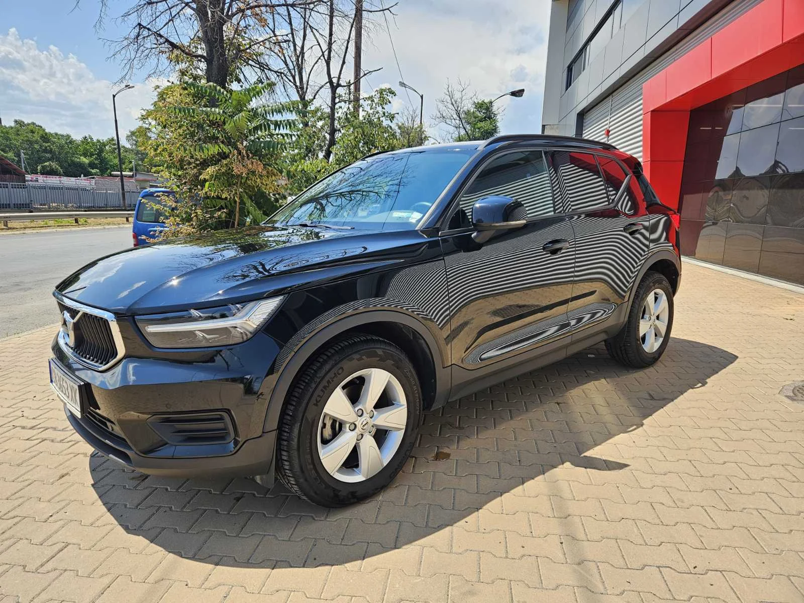 Volvo XC40  - изображение 2