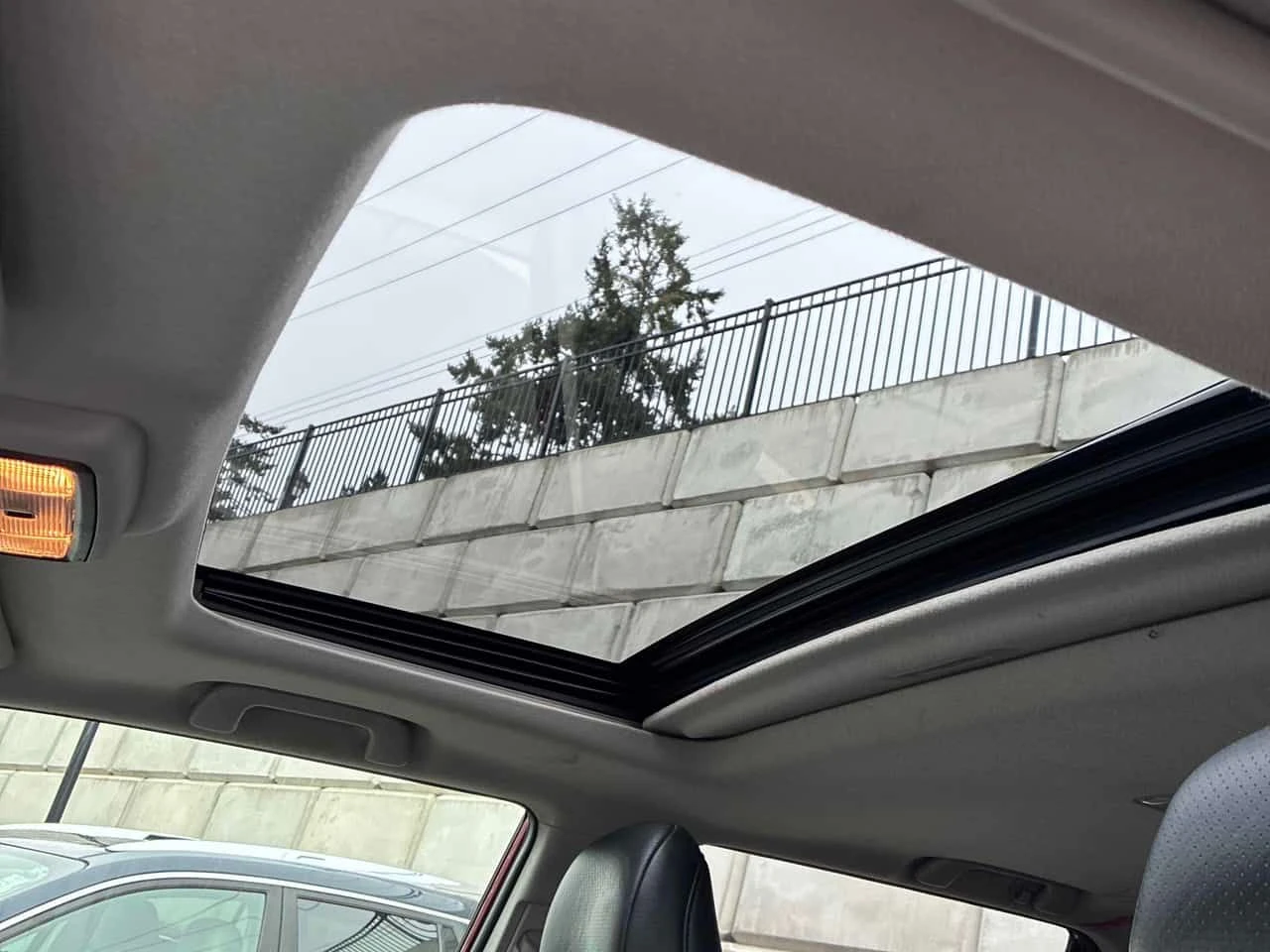 Toyota 4runner * SR5 * 2 КЛЮЧА* ПОДГРЕВ* KEYLESS* , снимка 14 - Автомобили и джипове - 53797867