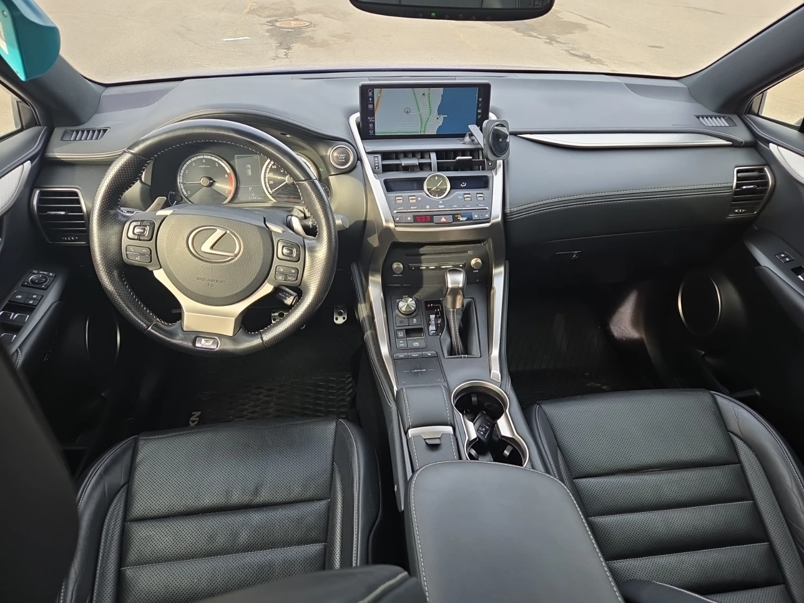 Lexus NX 300 F SPORT * CARFAX * АВТО КРЕДИТ * Цена до БГ * , снимка 9 - Автомобили и джипове - 54444796