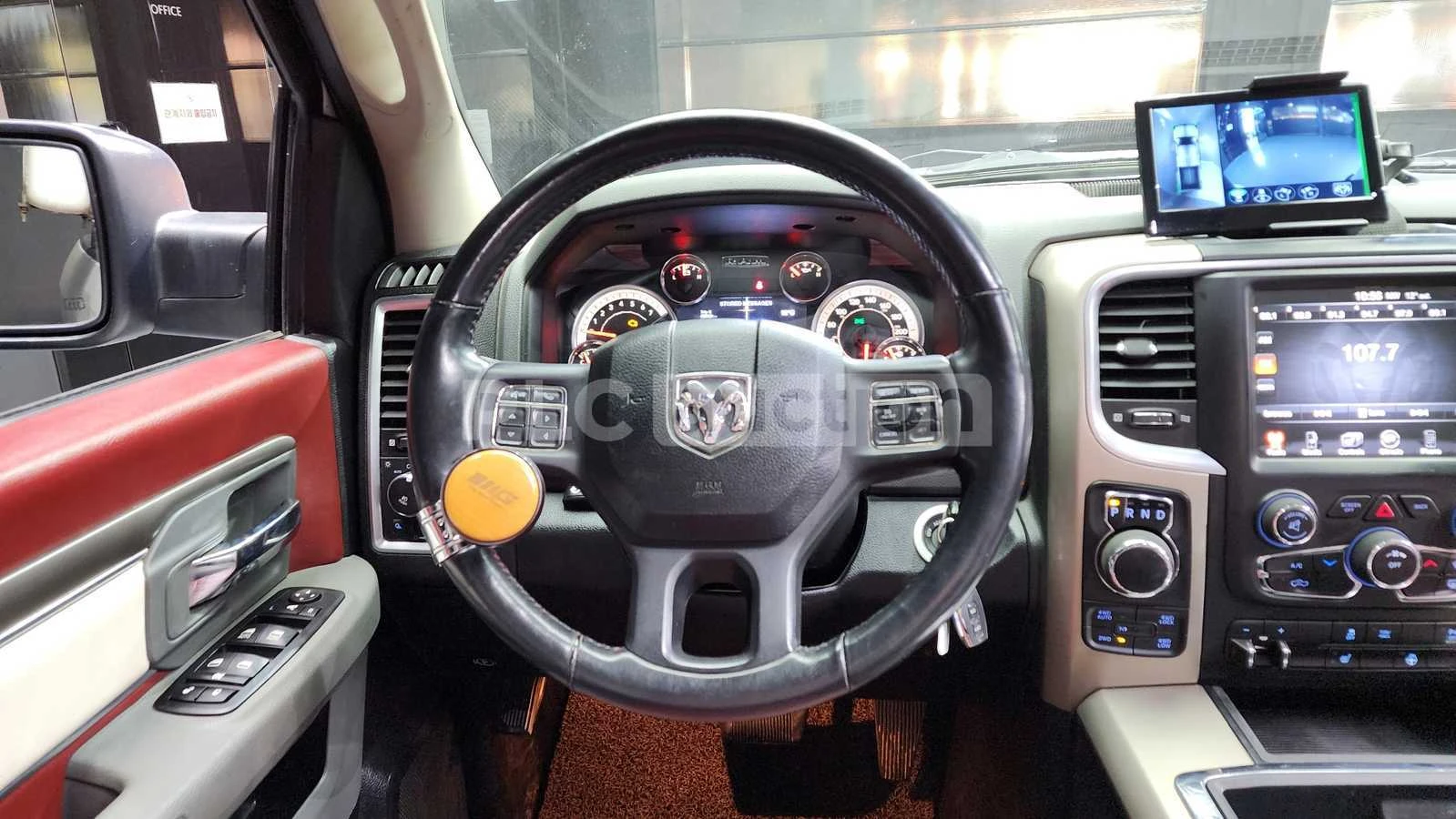 Dodge RAM 1500 5.7 HEMI 4x4| 360| ПОДГРЕВ| ШИБЕДАХ| ВКЛ.ТЕХНОТЕСТ, снимка 6 - Автомобили и джипове - 54929365