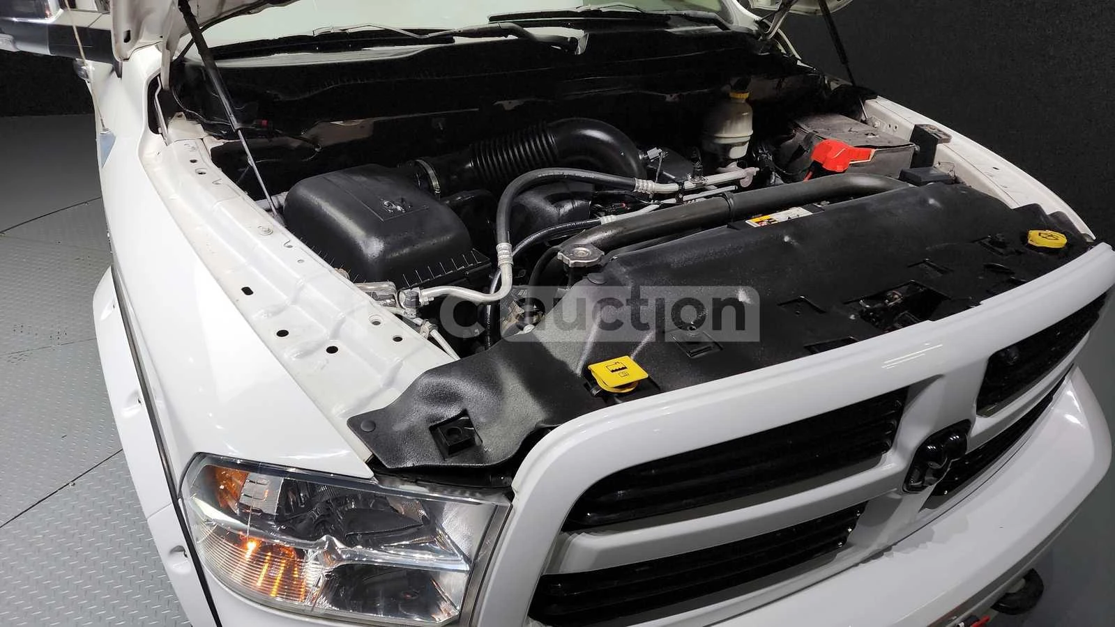 Dodge RAM 1500 5.7 HEMI 4x4| 360| ПОДГРЕВ| ШИБЕДАХ| ВКЛ.ТЕХНОТЕСТ, снимка 15 - Автомобили и джипове - 54929365