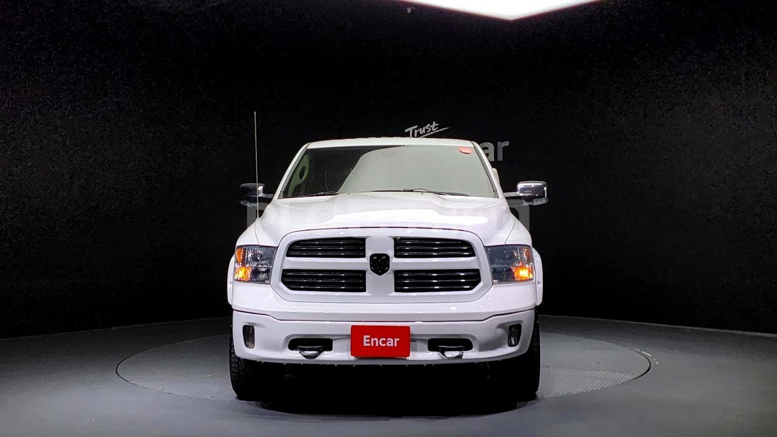 Dodge RAM 1500 5.7 HEMI 4x4| 360| ПОДГРЕВ| ШИБЕДАХ| ВКЛ.ТЕХНОТЕСТ, снимка 3 - Автомобили и джипове - 54929365