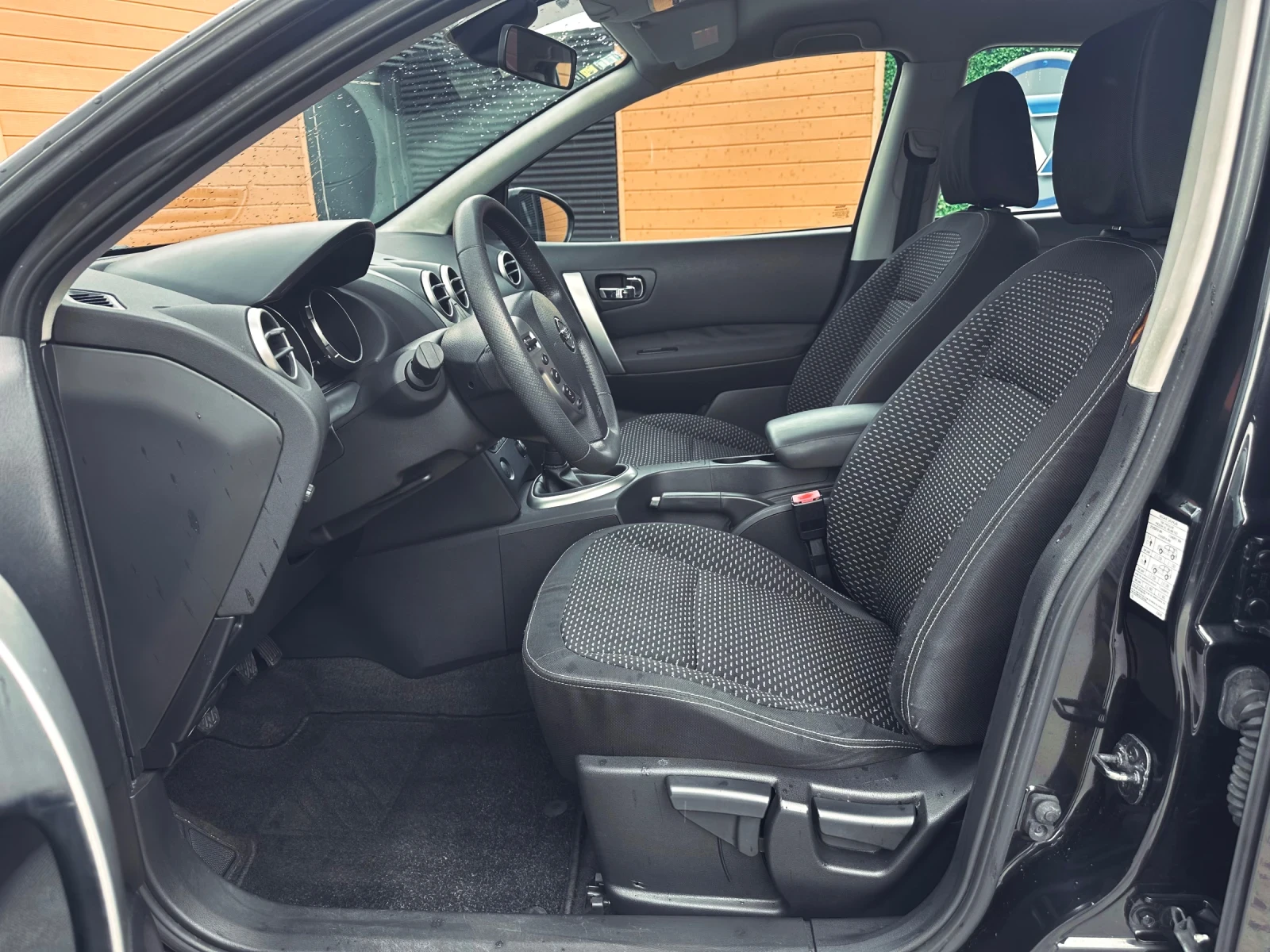 Nissan Qashqai 1.6/109000�� | Mobile.bg � ����������� 9