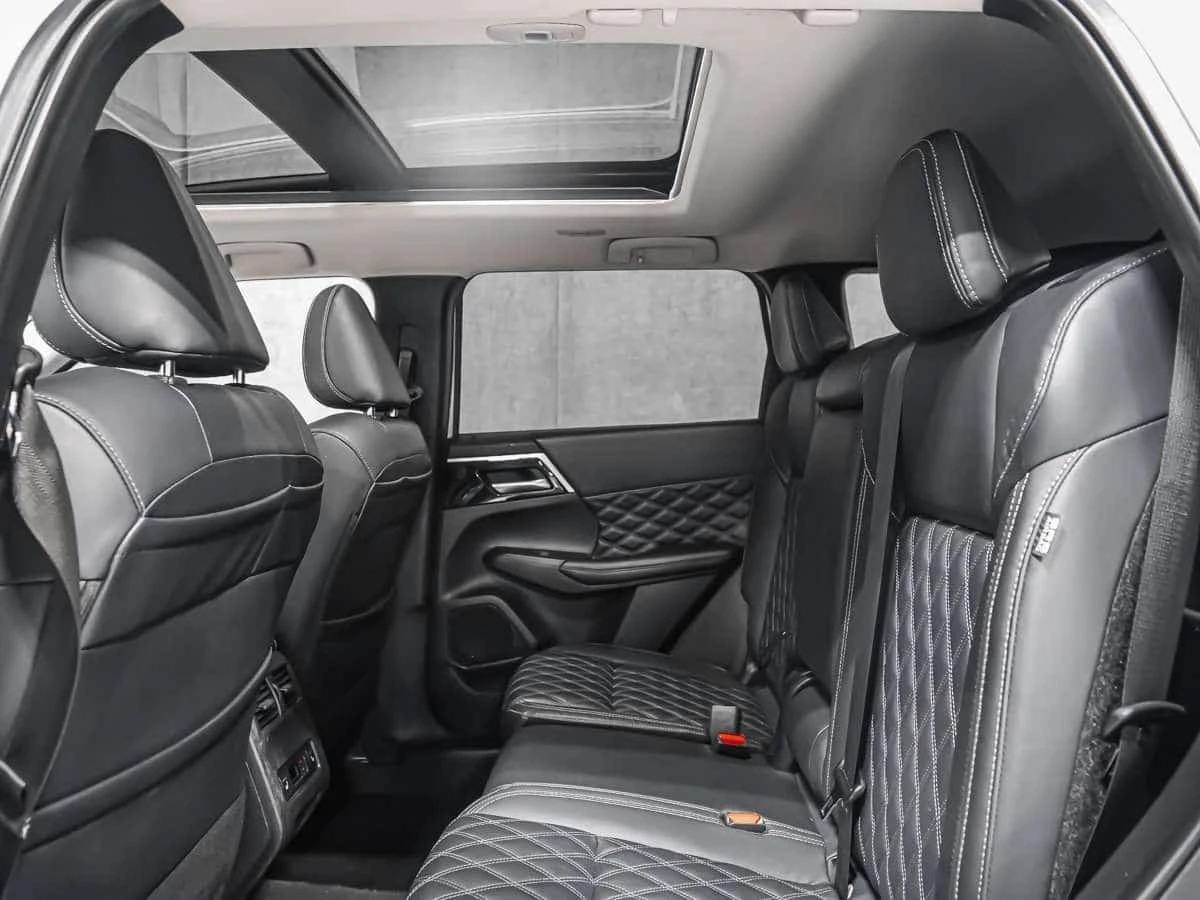 Mitsubishi Outlander * 2.5 SEL S AWC 7 PLACES * CARFAX *  | Mobile.bg � ����������� 12