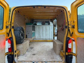 Nissan Interstar 2.5 КЛИМАТИК ЛИЗИНГ, снимка 15