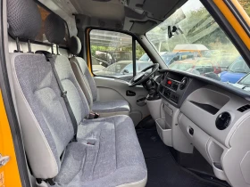 Nissan Interstar 2.5 КЛИМАТИК ЛИЗИНГ, снимка 11