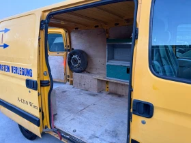 Nissan Interstar 2.5 КЛИМАТИК ЛИЗИНГ, снимка 16