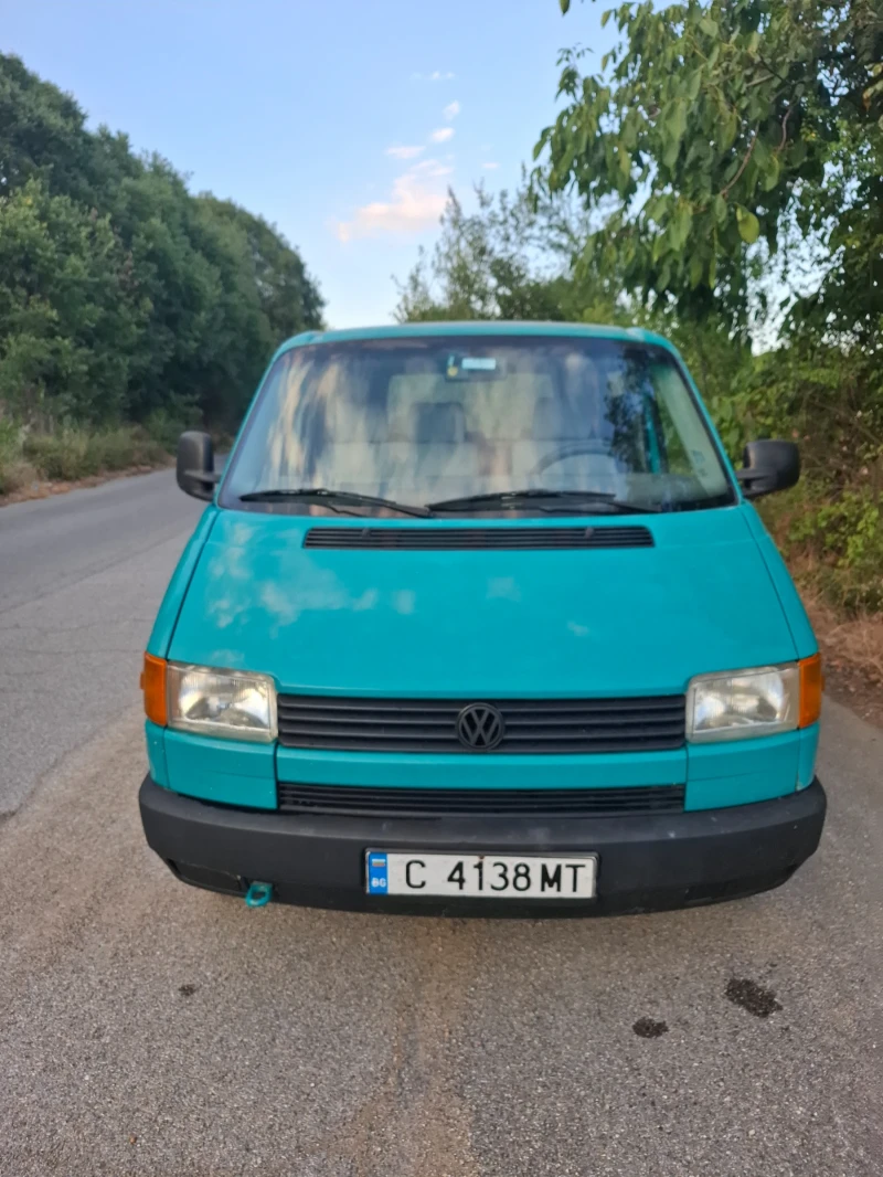VW Caravelle 2.4D, снимка 6 - Бусове и автобуси - 51747349