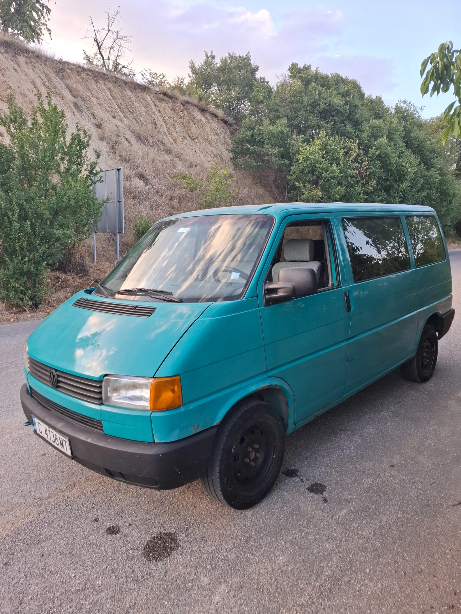 VW Caravelle 2.4D, снимка 1
