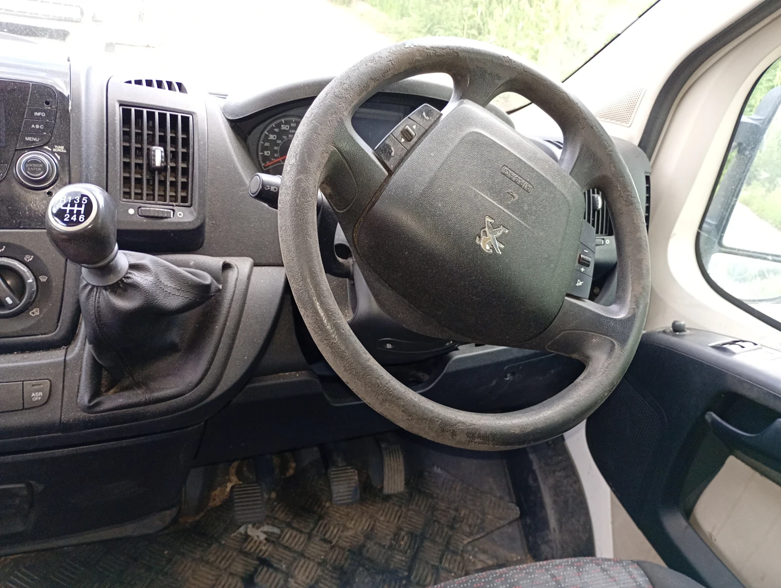 Peugeot Boxer 2.2 HDI Maxi, снимка 9 - Бусове и автобуси - 54690952