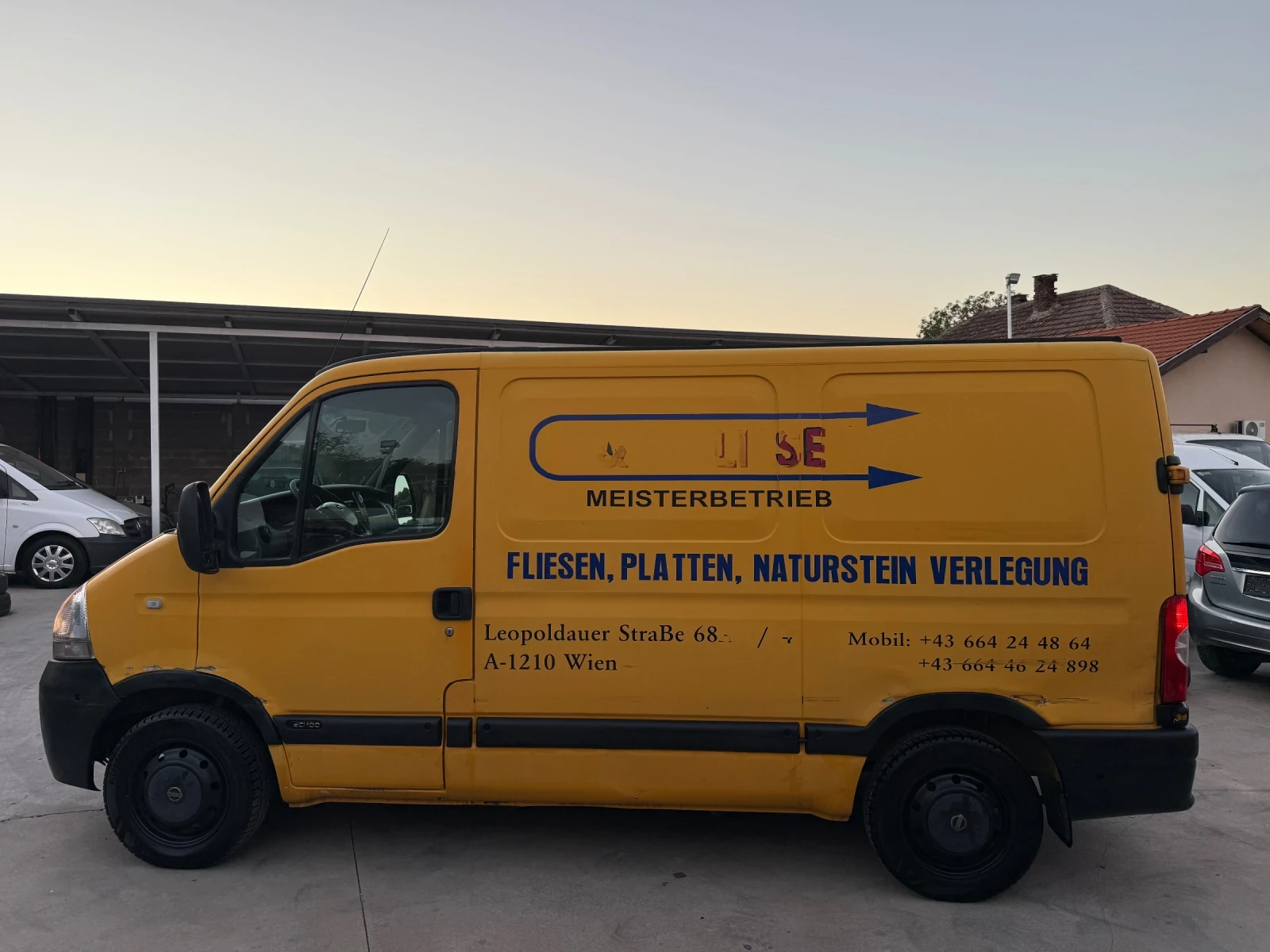 Nissan Interstar 2.5 КЛИМАТИК ЛИЗИНГ, снимка 8 - Бусове и автобуси - 56250609
