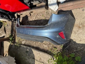 Ford Focus хечбек MK4 ST line 2020г задна броня с отвори за парктроници без тях , снимка 3