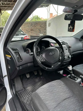 Kia Ceed 1400, снимка 9