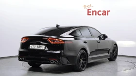 Kia Stinger 2.0* ПОДГРЕВ ВОЛАН* КРАЙНА ЦЕНА, снимка 2