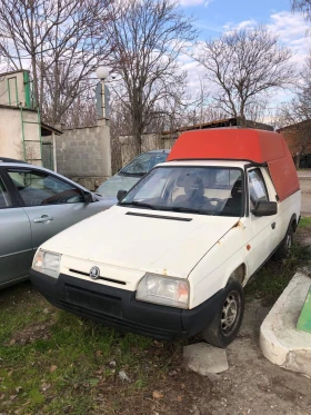 Skoda Favorit, снимка 1 - Автомобили и джипове - 45491080