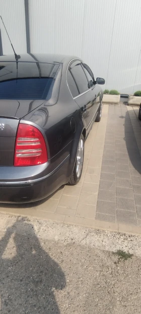 Обява за продажба на Skoda Superb ~6 300 лв. - изображение 2