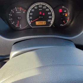 Suzuki Swift 1.3i* 4X4* 90kc* КЛИМАТИК*  - 5299 лв. / 2709.34 € - 45281036 12