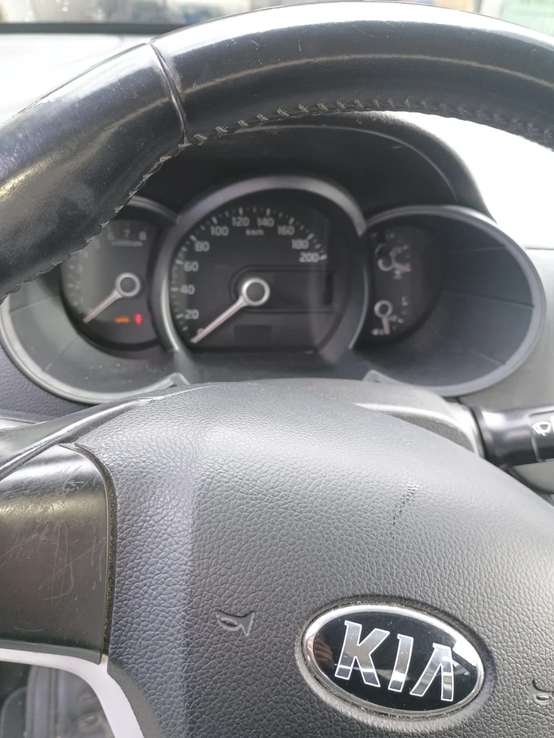 Kia Picanto Заводска газ, снимка 14 - Автомобили и джипове - 48032223