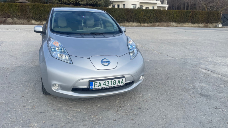 Nissan Leaf , снимка 1 - Автомобили и джипове - 46147919