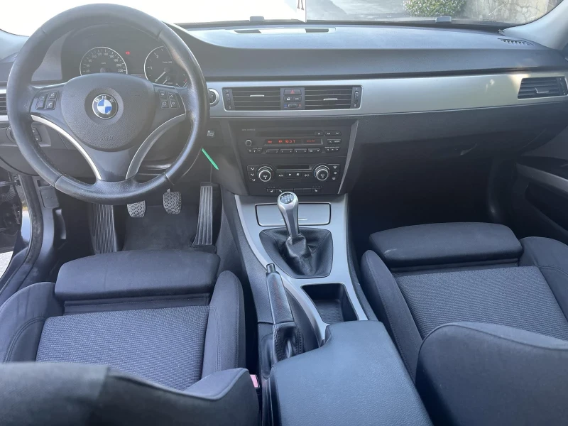 BMW 318, снимка 8 - Автомобили и джипове - 47380175