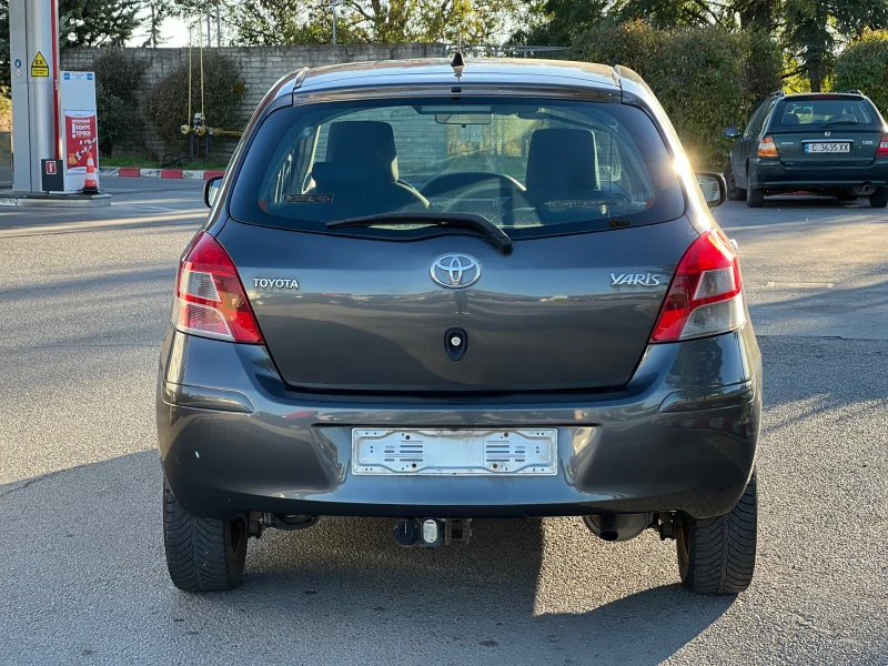 Toyota Yaris 1.4 D4D, снимка 5 - Автомобили и джипове - 47425254