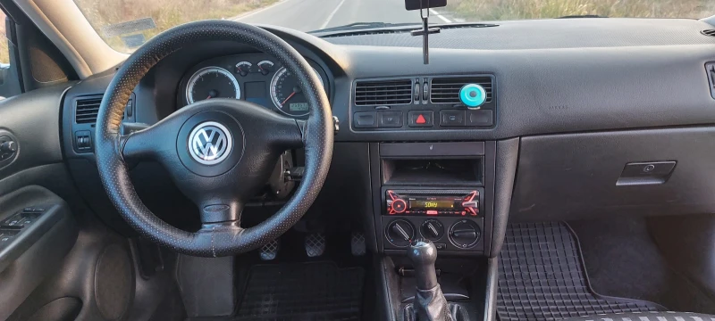 VW Bora, снимка 9 - Автомобили и джипове - 47857041