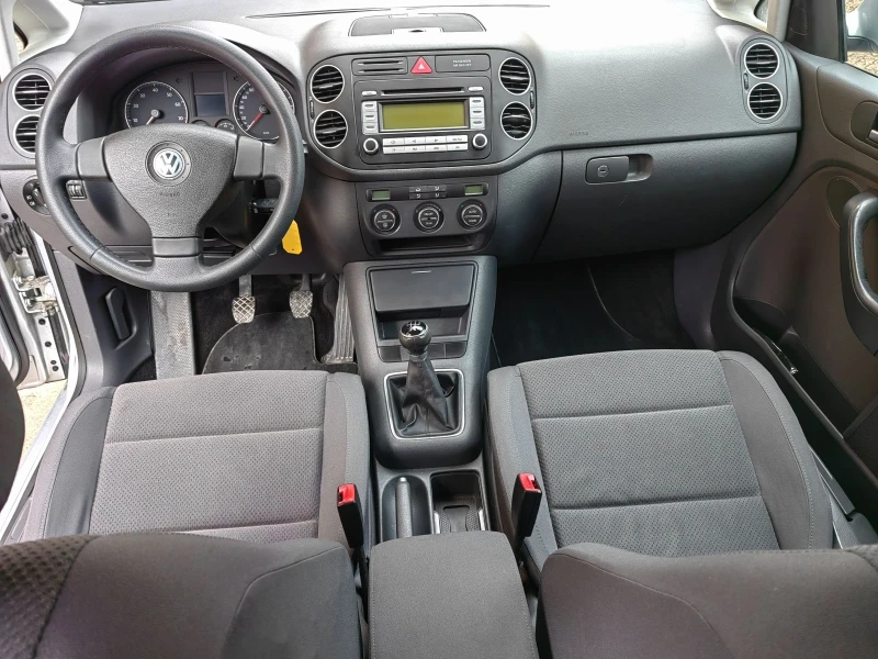 VW Golf Plus 1.6 Бензин, снимка 7 - Автомобили и джипове - 48473943