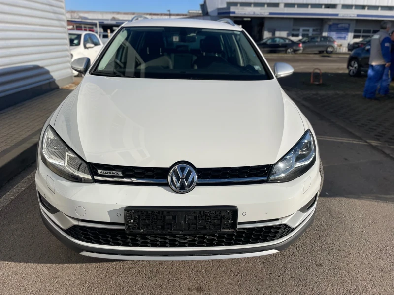 VW Golf ALLTRACK+ 2.0TDI+ 4Motion+ 184kc+ Камера, снимка 6 - Автомобили и джипове - 48630464